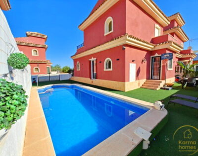 For Rent. Charming Villa With Private Swimming Pool In Torre Zenia, Orihuela Costa Ref. KR38