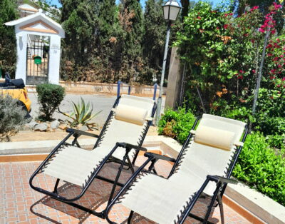 For Rent. Green Oasis Ground Floor Bungalow With Terrace In Lago Jardin, Torrevieja Ref KR48